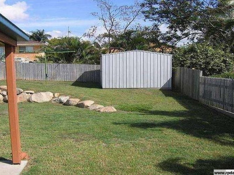9 Swains Court, Boyne Island QLD 4680