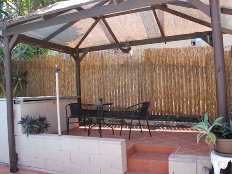 5 Polmaise Street, Boyne Island QLD 4680