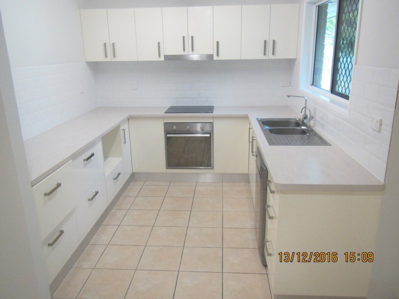 27 Beltana Drive, Boyne Island QLD 4680