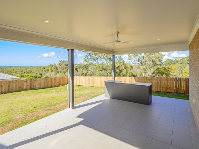 98 Broadacres Drive, Tannum Sands QLD 4680