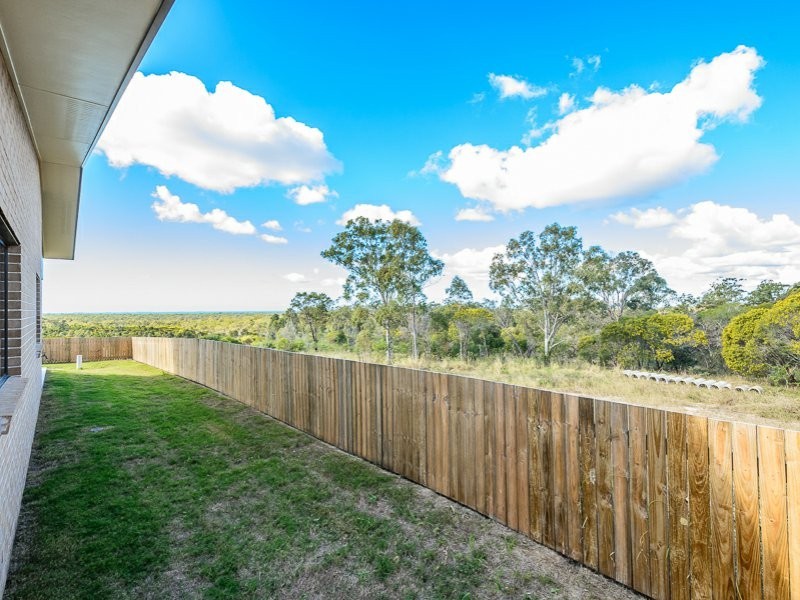 98 Broadacres Drive, Tannum Sands QLD 4680