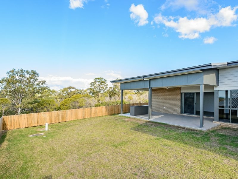 98 Broadacres Drive, Tannum Sands QLD 4680