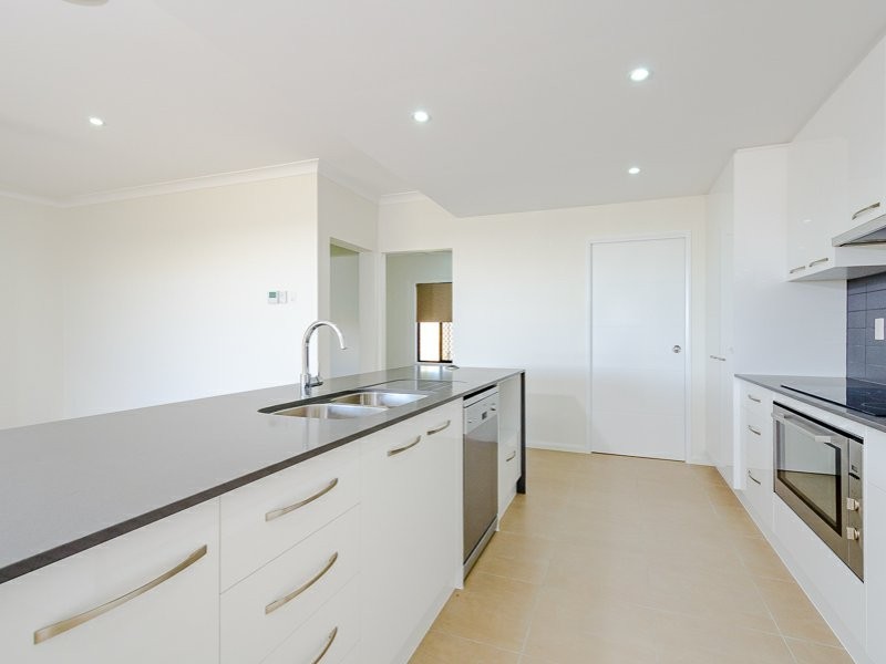 96 Broadacres Drive, Tannum Sands QLD 4680