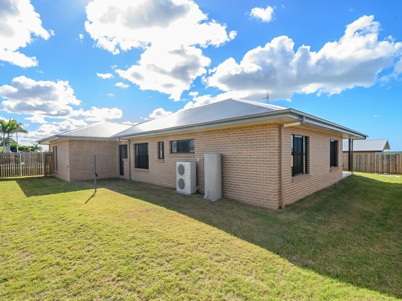 96 Broadacres Drive, Tannum Sands QLD 4680