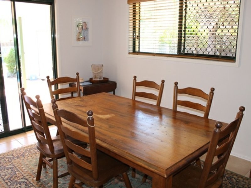 49 Geoffrey Thomas Drive, Tannum Sands QLD 4680