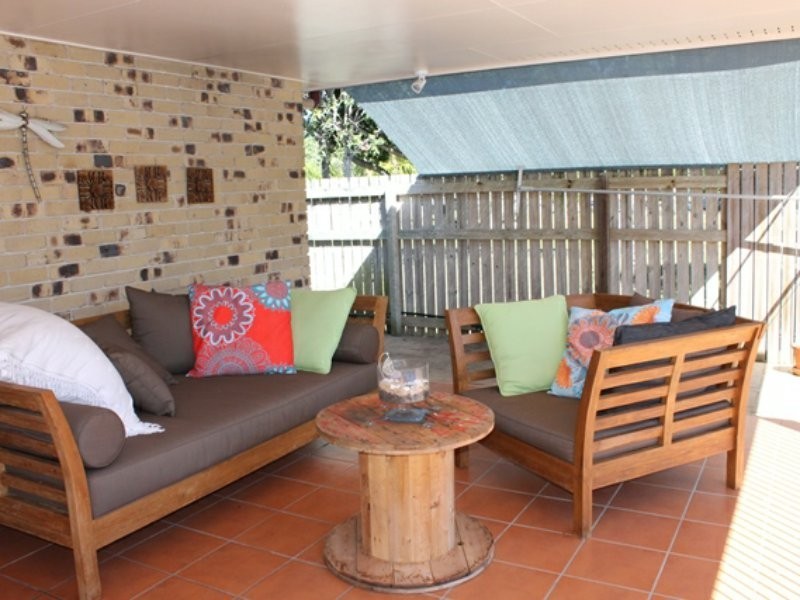 49 Geoffrey Thomas Drive, Tannum Sands QLD 4680