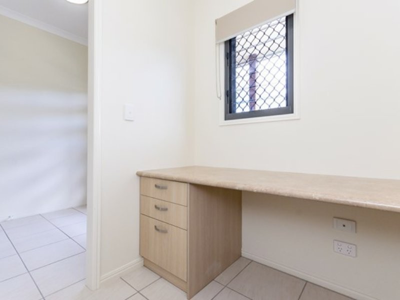 3 Danielle Court, Boyne Island QLD 4680