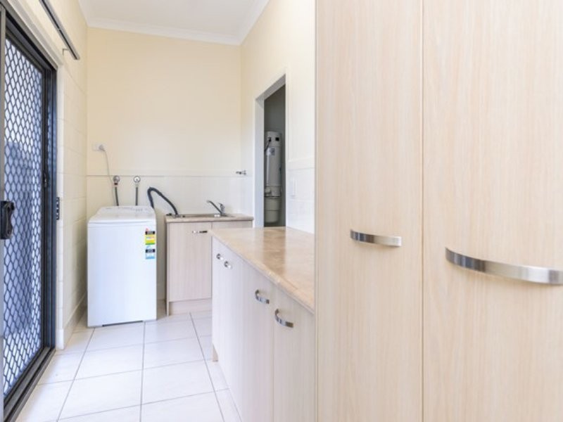 3 Danielle Court, Boyne Island QLD 4680
