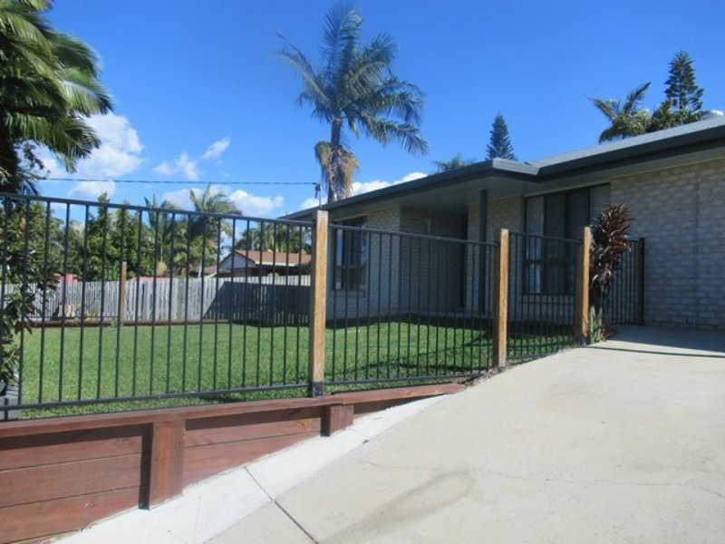 12 Latrobe Street, Tannum Sands QLD 4680