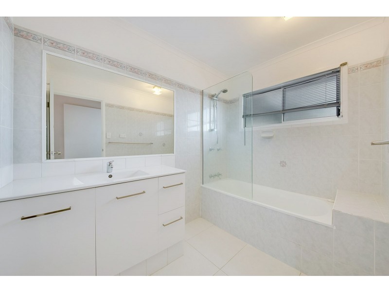 58 Latrobe Street, Tannum Sands QLD 4680