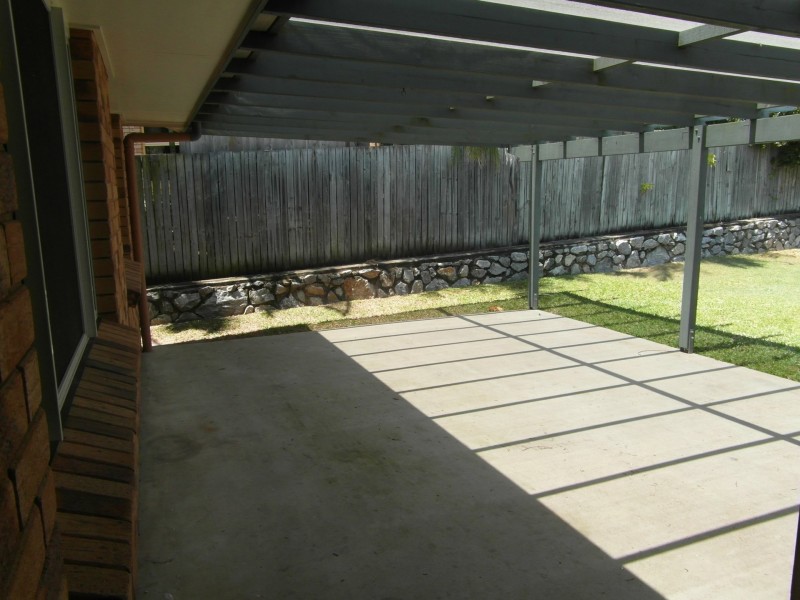 21 GEOFFREY THOMAS DRIVE, Tannum Sands QLD 4680