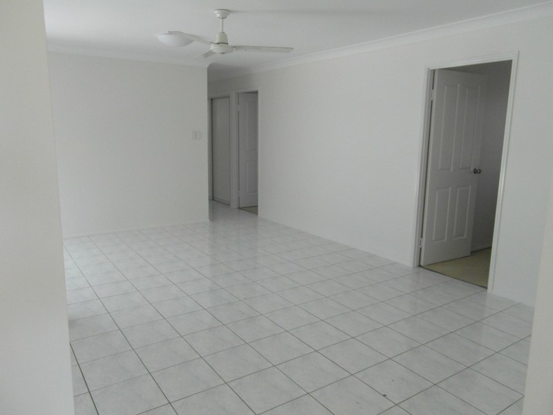 21 GEOFFREY THOMAS DRIVE, Tannum Sands QLD 4680