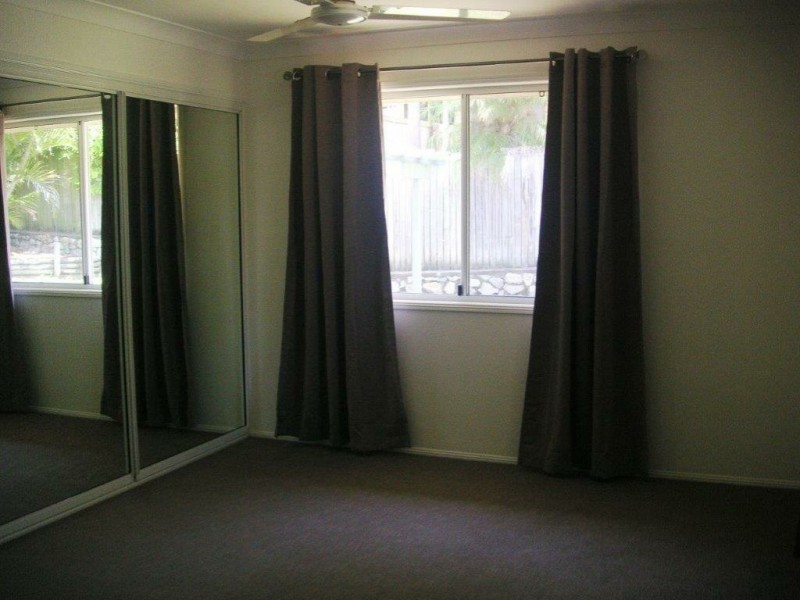 21 GEOFFREY THOMAS DRIVE, Tannum Sands QLD 4680