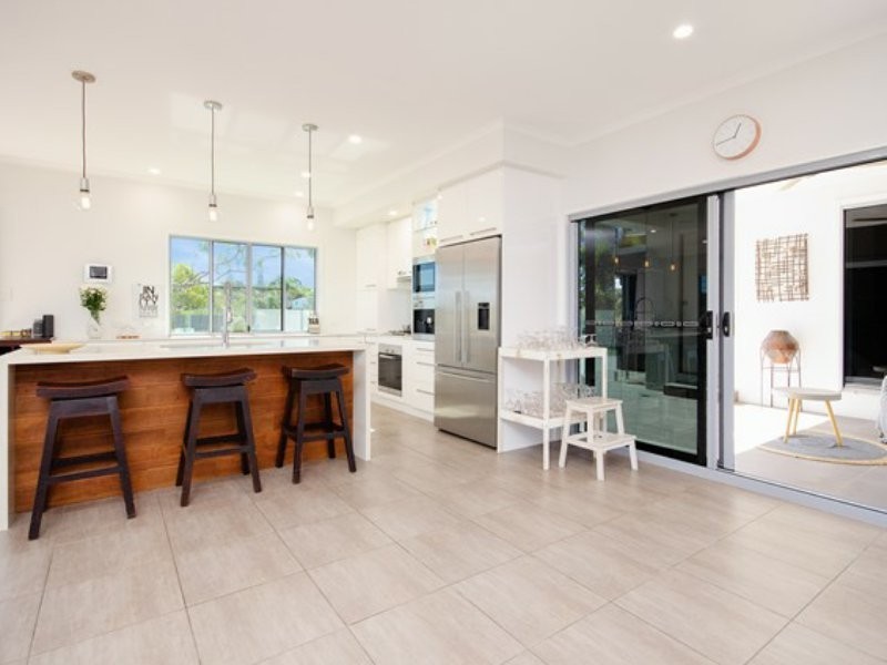 5 Di Street, Tannum Sands QLD 4680