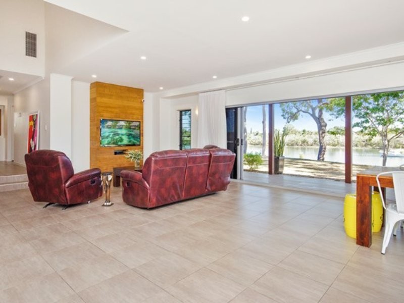 5 Di Street, Tannum Sands QLD 4680