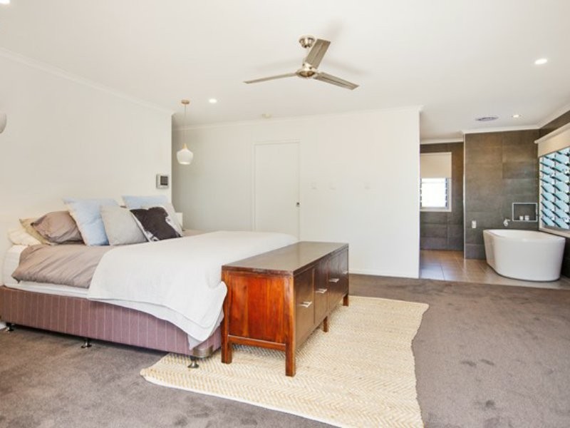 5 Di Street, Tannum Sands QLD 4680