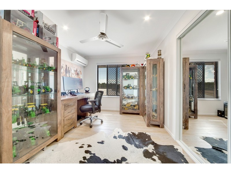 14 Stockman Drive, Benaraby QLD 4680