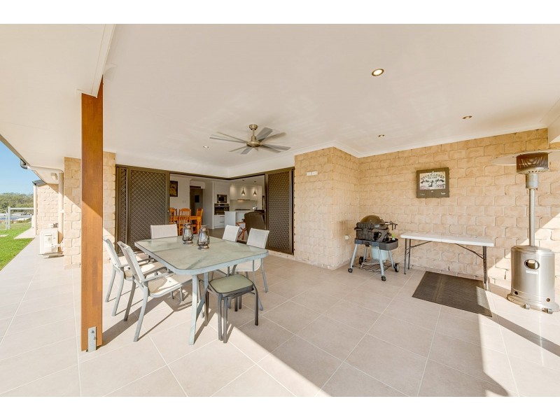 14 Stockman Drive, Benaraby QLD 4680