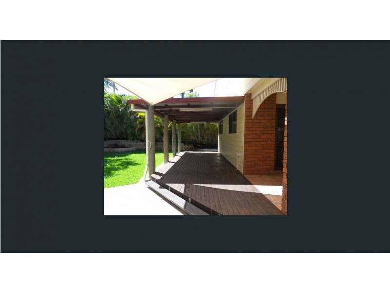 32 Pleasan Pleasant Ave, Tannum Sands QLD 4680