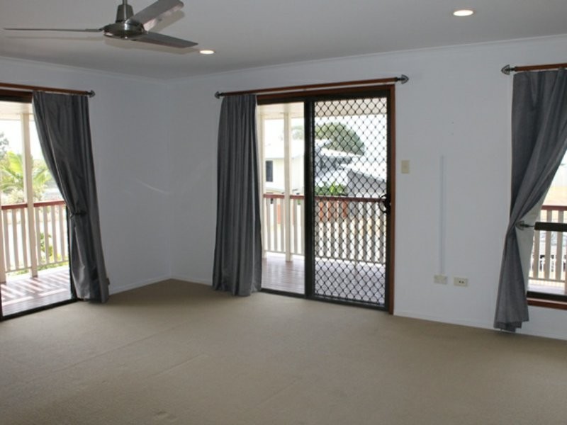 19 Caledon Street, Tannum Sands QLD 4680