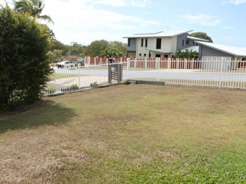 19 Caledon Street, Tannum Sands QLD 4680