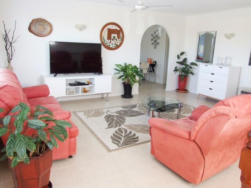 19 Salgado Street, Boyne Island QLD 4680