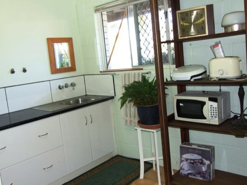 19 Salgado Street, Boyne Island QLD 4680