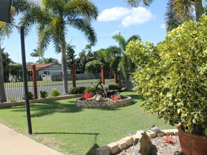 19 Salgado Street, Boyne Island QLD 4680