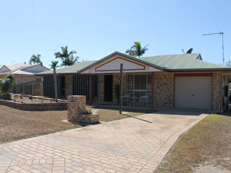 18 Jarrah Drive, Boyne Island QLD 4680