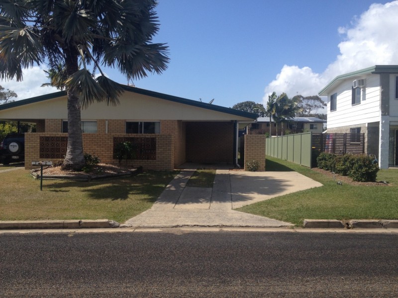 2/14 ALEXANDER STREET, Boyne Island QLD 4680