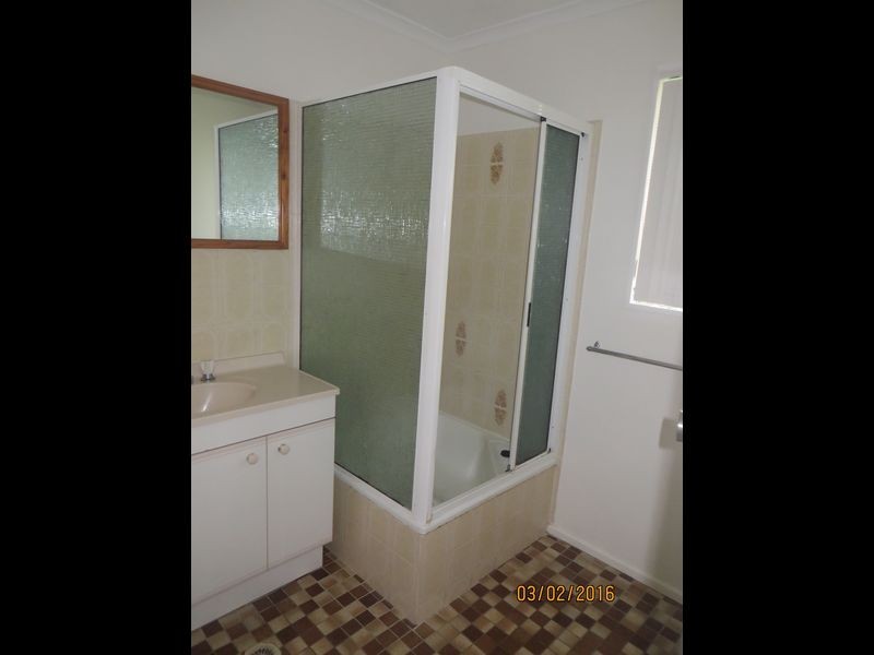 2/14 ALEXANDER STREET, Boyne Island QLD 4680