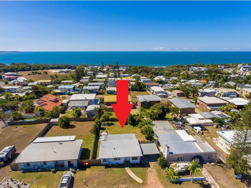 30 Booth Avenue, Tannum Sands QLD 4680
