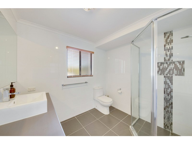 5 Jacinta Court, Tannum Sands QLD 4680