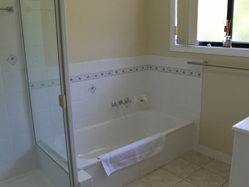 10 Ridge Close, Tannum Sands QLD 4680