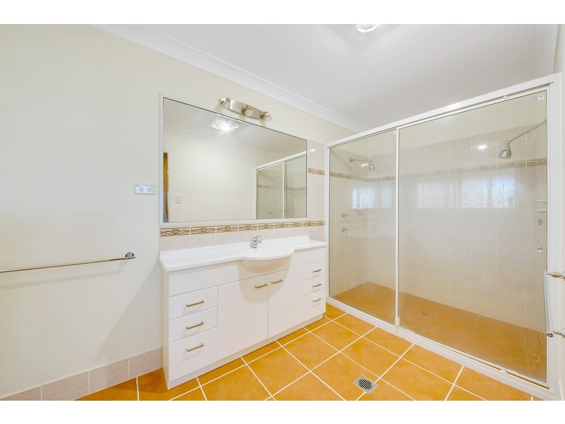 11 Plimsoll Court, Tannum Sands QLD 4680