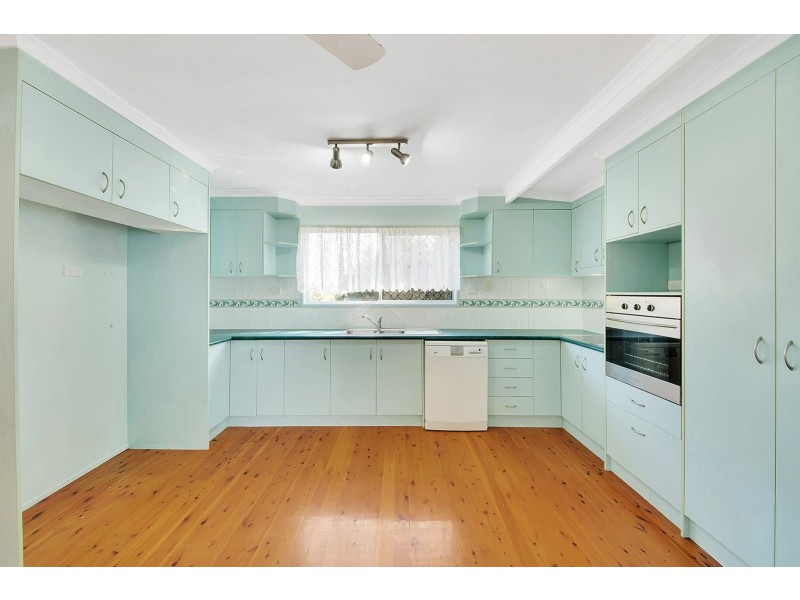 2 FITZROY COURT, Boyne Island QLD 4680