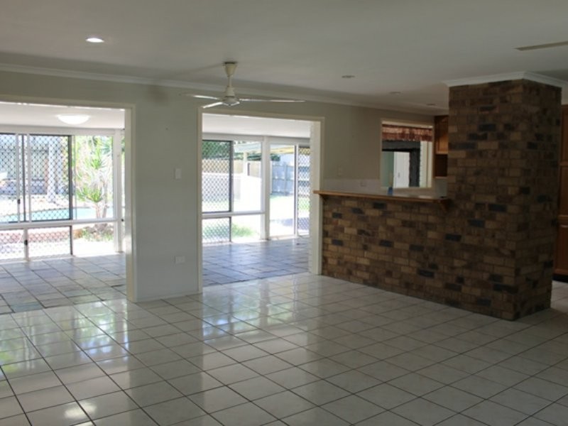 11 Bevington Street, Tannum Sands QLD 4680