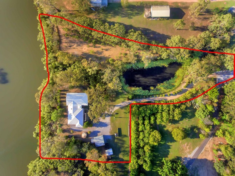 26 Handley Drive, Boyne Island QLD 4680