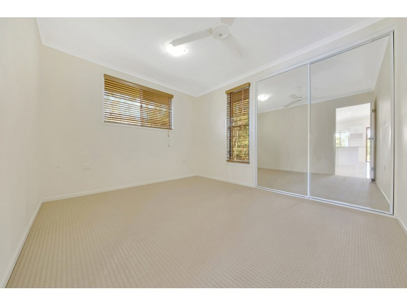 26 Handley Drive, Boyne Island QLD 4680