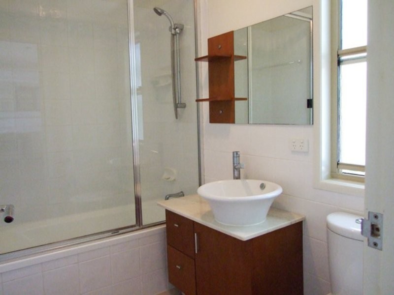 Unit 3/6 Beach Ave, Tannum Sands QLD 4680