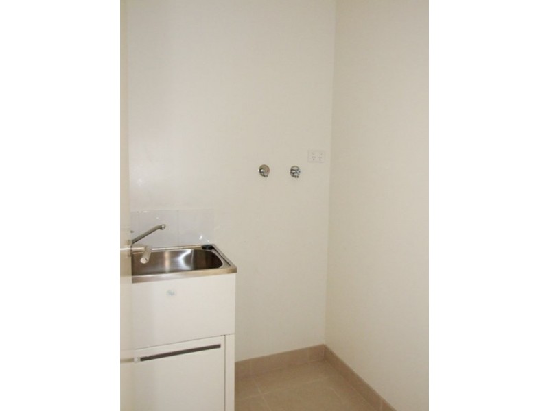 Unit 3/6 Beach Ave, Tannum Sands QLD 4680