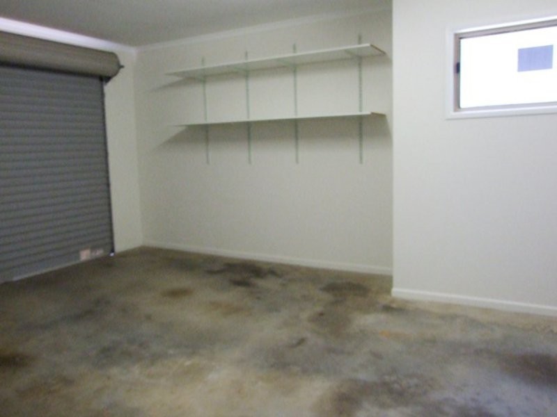 Unit 3/6 Beach Ave, Tannum Sands QLD 4680