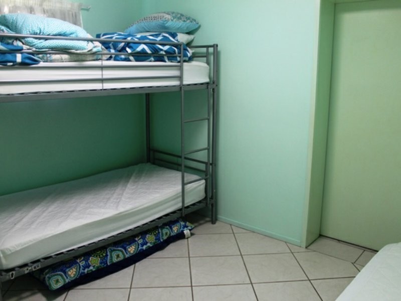33 Booth Avenue, Tannum Sands QLD 4680