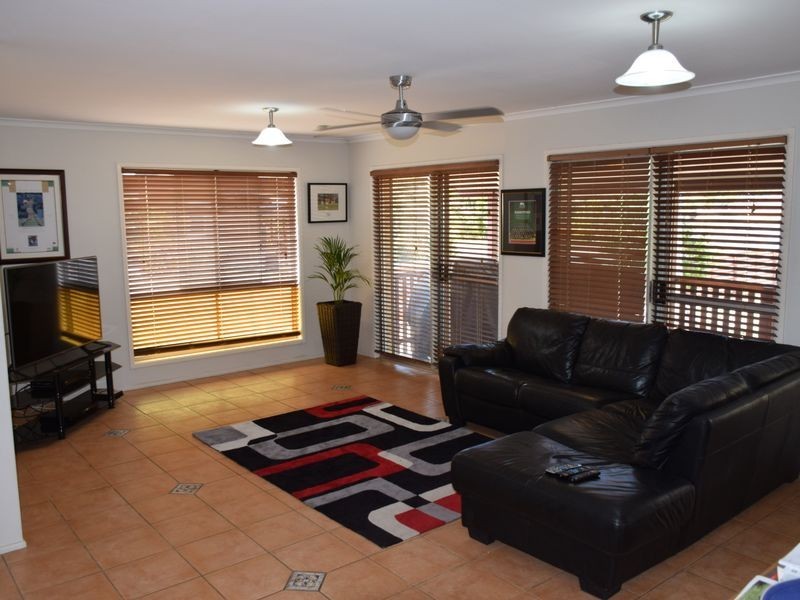 1 KINDELIN COURT, Boyne Island QLD 4680