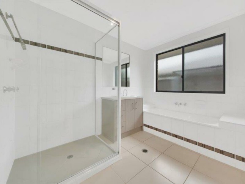 46 Bauhinia Street, Boyne Island QLD 4680
