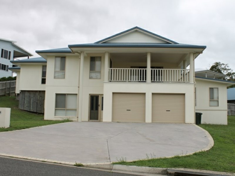 6B Jenny Lind Dr, Boyne Island QLD 4680