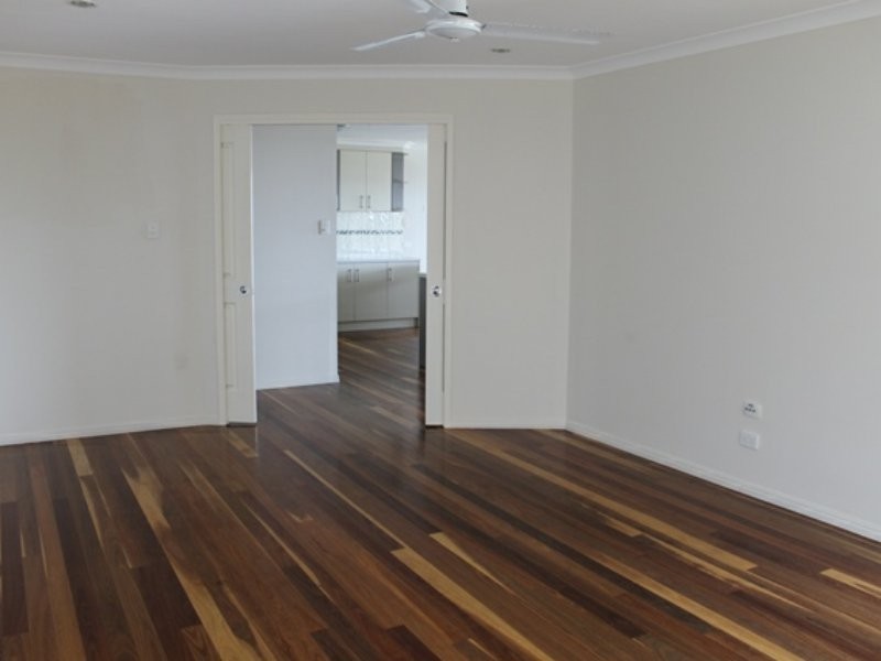 6B Jenny Lind Dr, Boyne Island QLD 4680