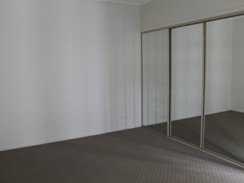 6B Jenny Lind Dr, Boyne Island QLD 4680