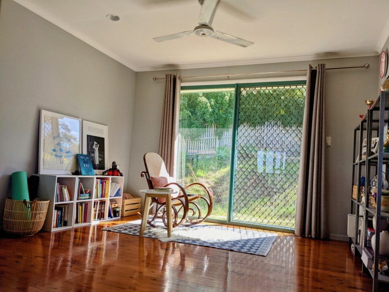 11 RELIANCE COURT, Clinton QLD 4680