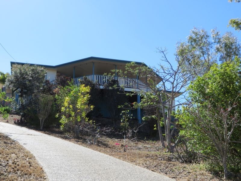 11 RELIANCE COURT, Clinton QLD 4680
